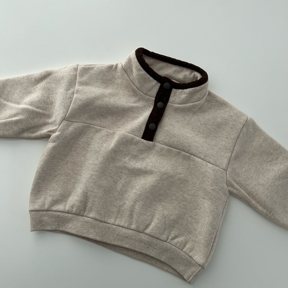 Baby Sweater - Picture 5 of 5